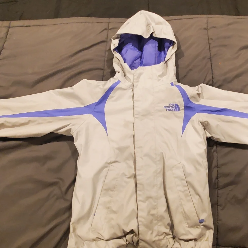 North face jacket - Picture 2 of 3